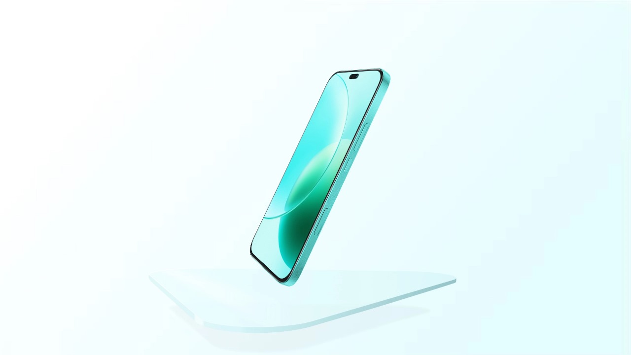Honor 400 smartphone with AMOLED display and triple rear camera